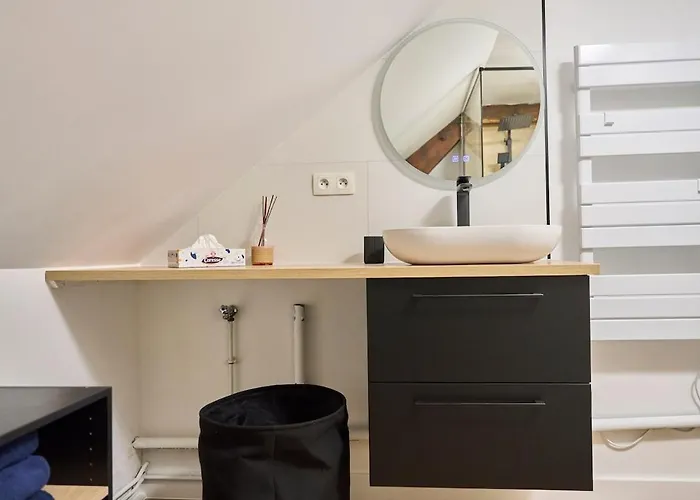 公寓 L'infini Choletais - Netflix Et Climatisation 绍莱